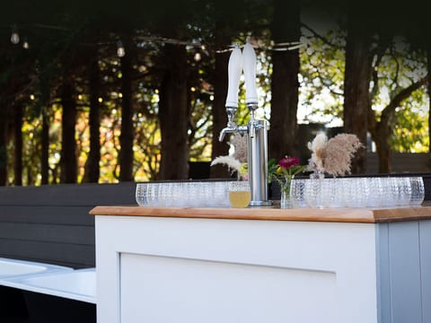 onTap Hire